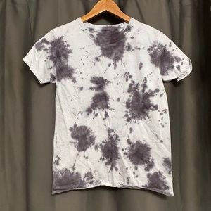 Tie-dye t-shirt